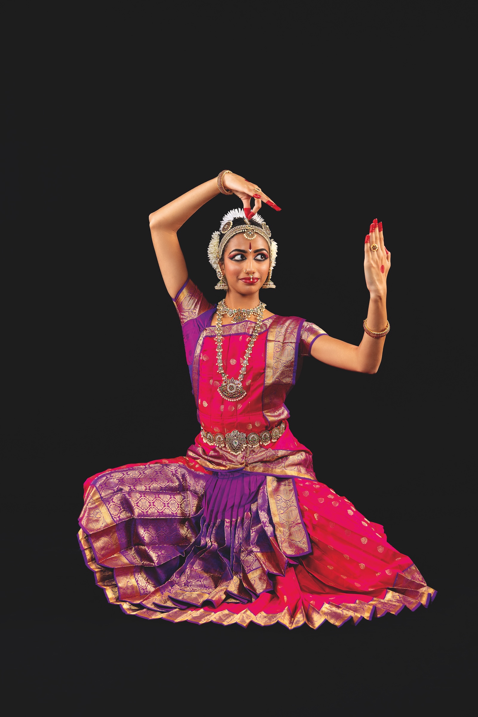 Anvita Narasimhan in Bharatanatyam costume